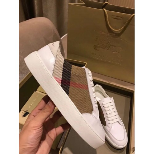 Burberry sneakers on sale kadın